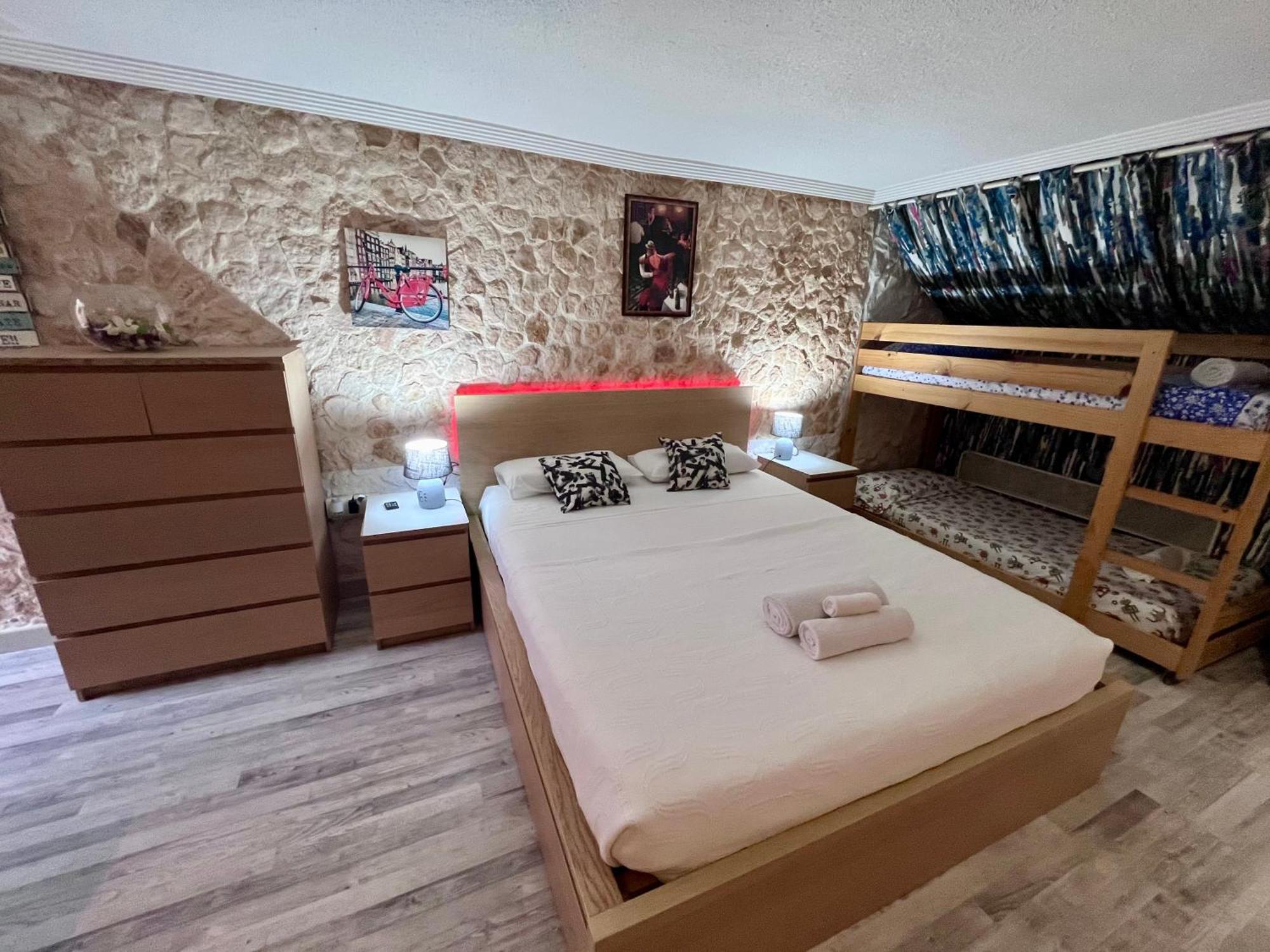 In One Ground Floor With Terrace Next To Sea Apartament